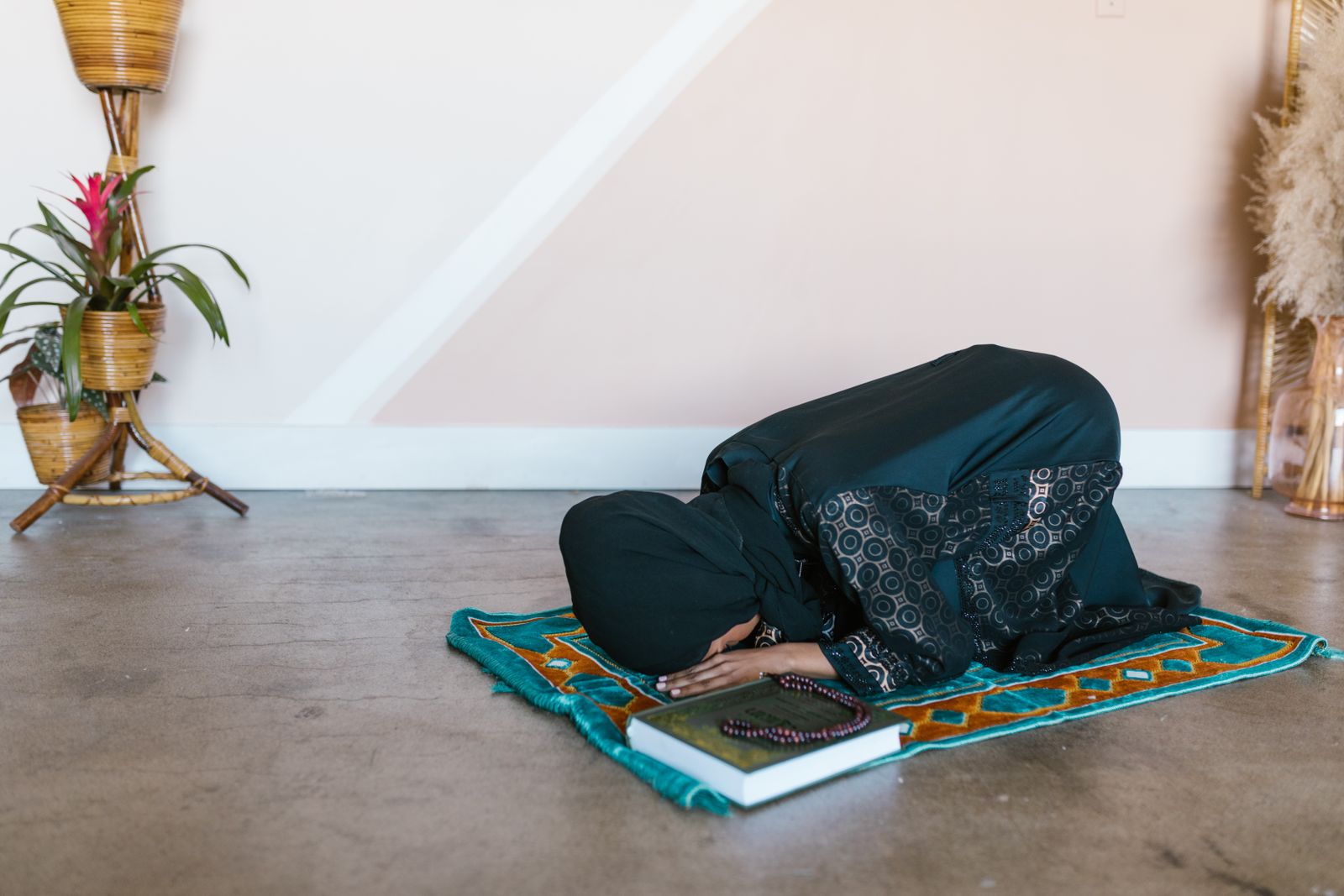 Mukena untuk Ibu Menyusui: Pilih yang Tepat untuk Kebutuhanmu