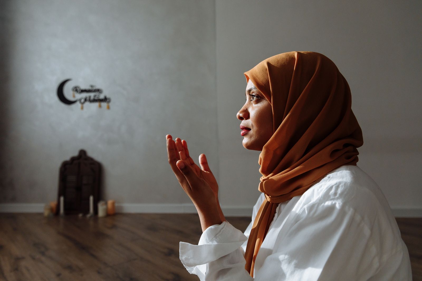 Brand Mukena Lokal Terbaik yang Adem dan Nyaman