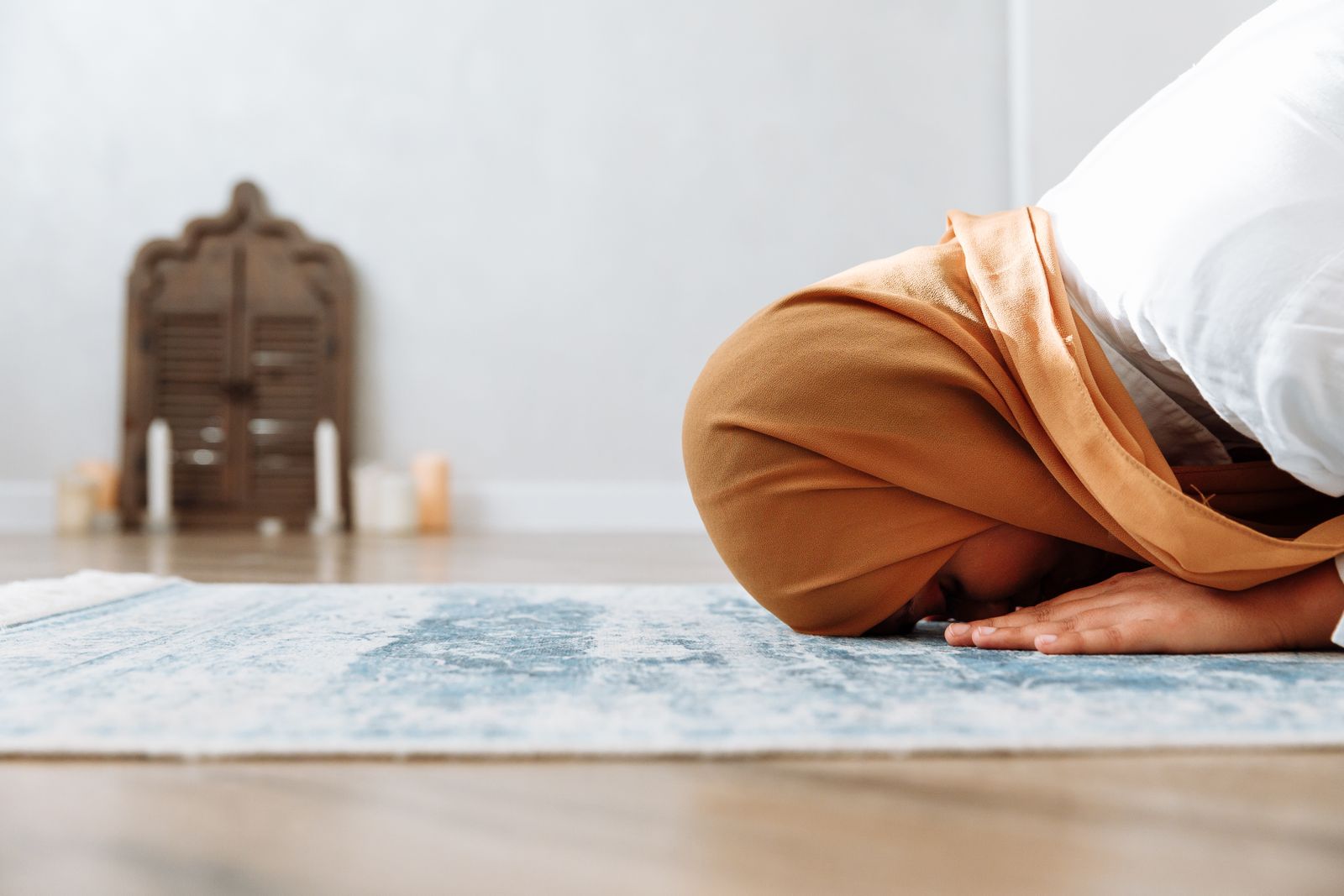 Mukena Ringan untuk Traveling: Pilihan Praktis untuk Muslimah